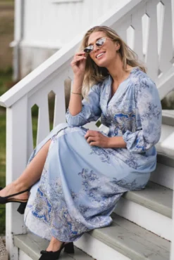 Stellar Artist Paisley Dress Light Blue