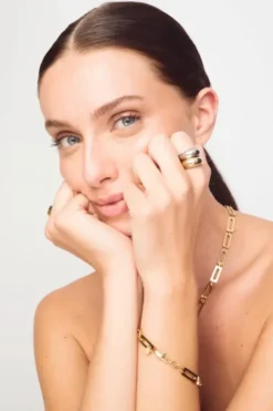 The Bold Bracelet Gold