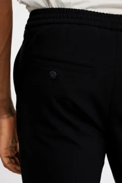 Theo 285 Black