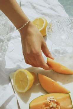 The White Shell Bracelet Offwhite