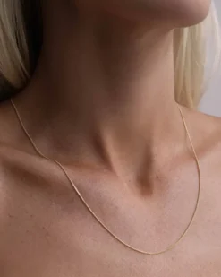 Thin Chain Gold