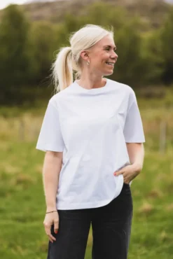 Tina Tee White