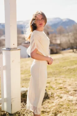 Tottuna Long Drapy Mesh Dress Light Yellow