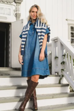 Turo Alena 2/4 Dress Mid Blue Wash