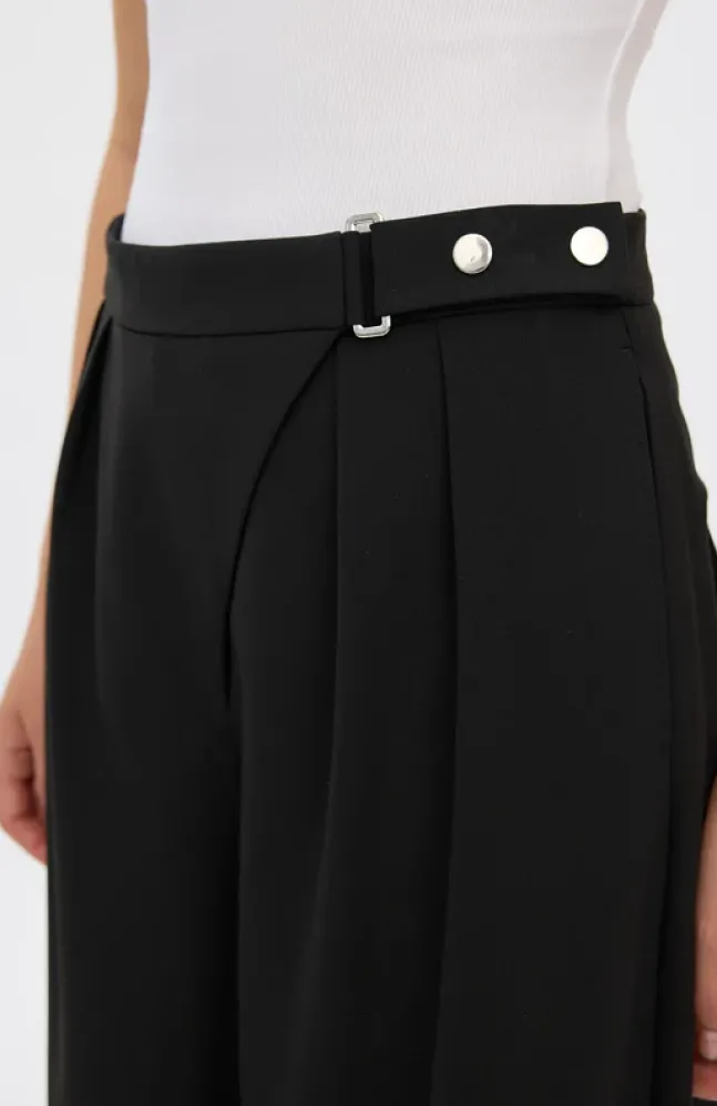 Uma 285 Black Regular