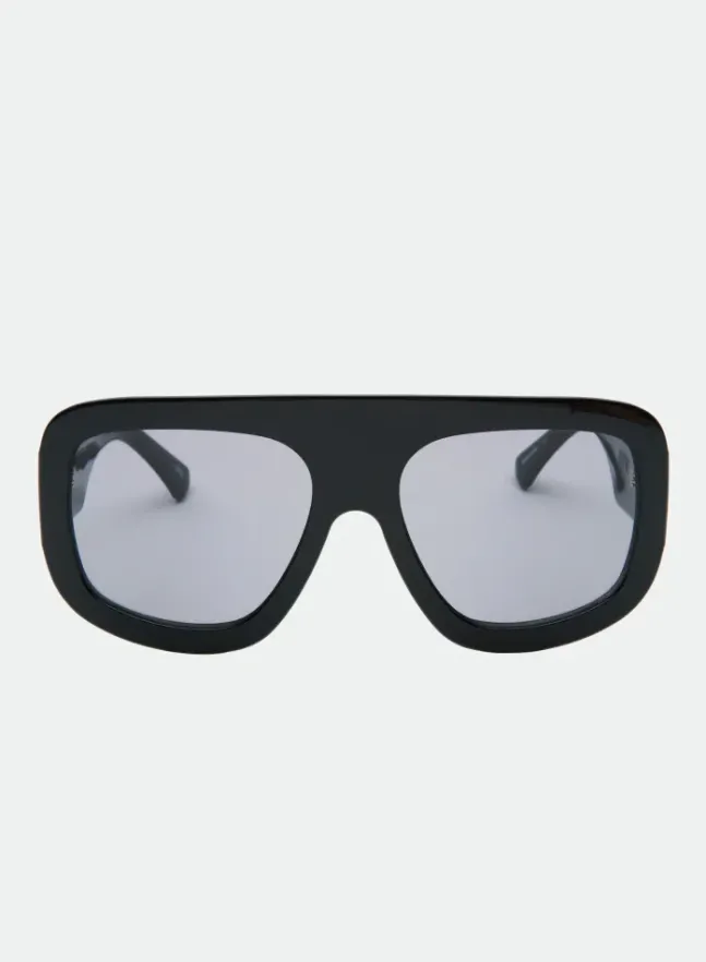 Vail Black/Smoke