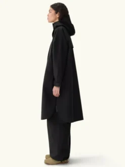 Vangen Coat Black