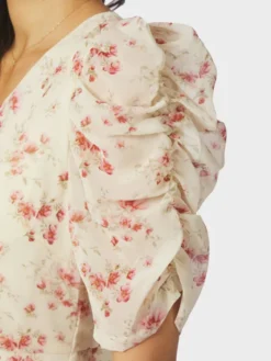 Vira Floral Dress Creme