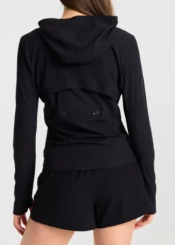 W. Windluxe™ Jacket Mineral Black