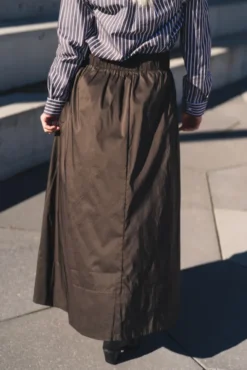 Yara Long Poplin Skirt Chocolate Brown
