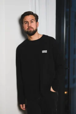 Ykobow Sweater Darkness