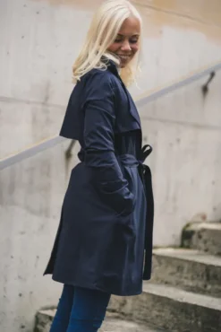 YR Coat Dark Navy