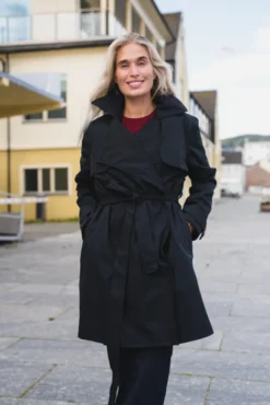 Yr'en Coat New Black